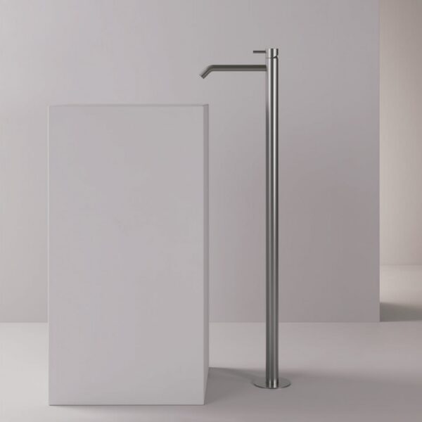 Rubinetto freestanding inox in acciaio inox 316L per vasche e lavabi